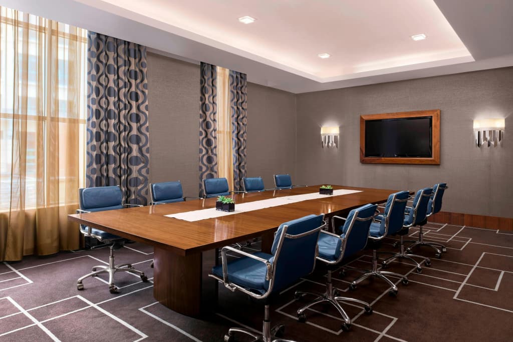 Sheraton Grand Hotel & Spa, Edinburgh - photo 19