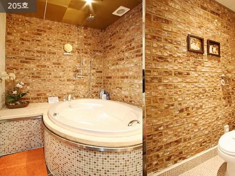 Crux Hotel(크럭스호텔) - photo 9