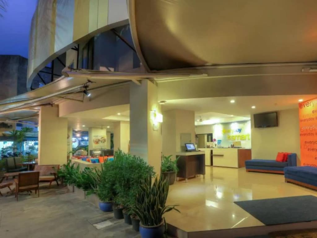 Everyday Hotel Kuta Central - photo 2