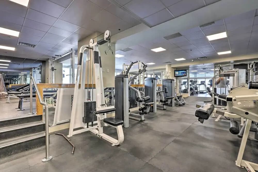 Waterfront High-Rise Condo - Miami Beach 5 Mi - photo 13