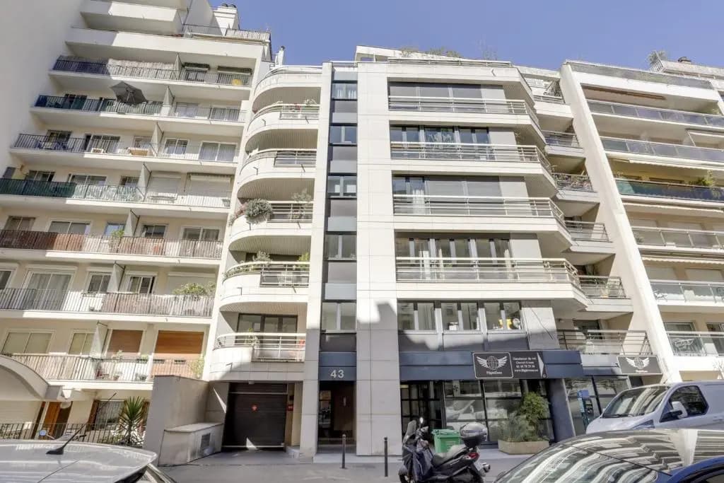 174-Suite Grenelle Luxury flat between the Seine river and the Eiffel Tower - main photo