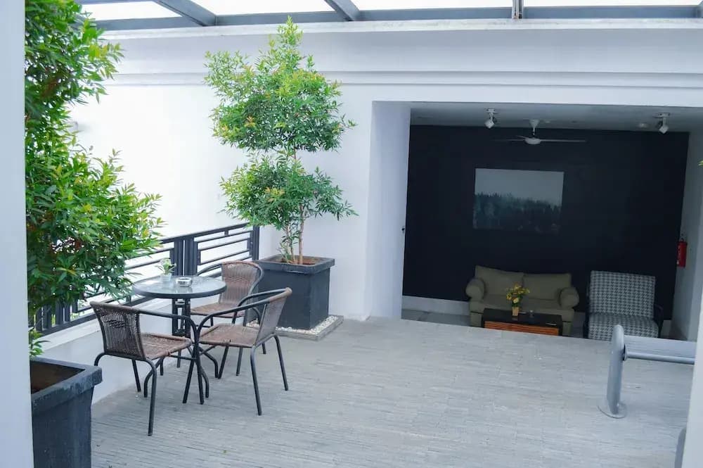 Le Mansion Senopati Hotel - photo 14