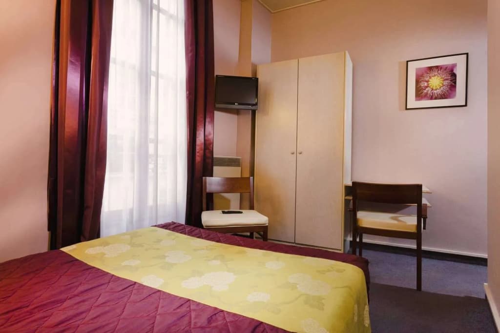 Hotel Flor Rivoli - photo 15
