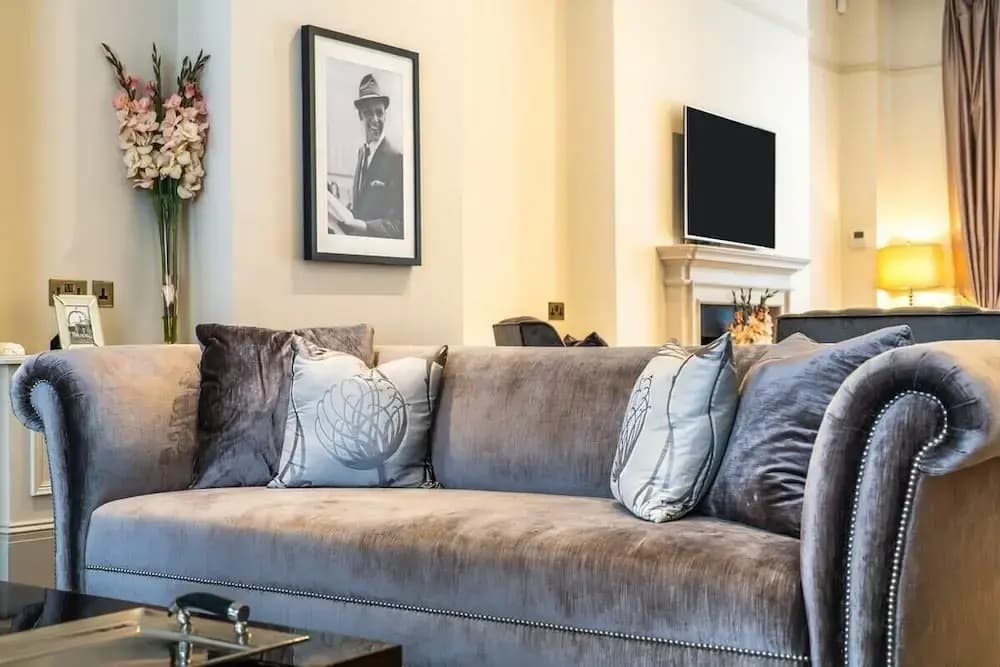 Mayfair Mansions - photo 20