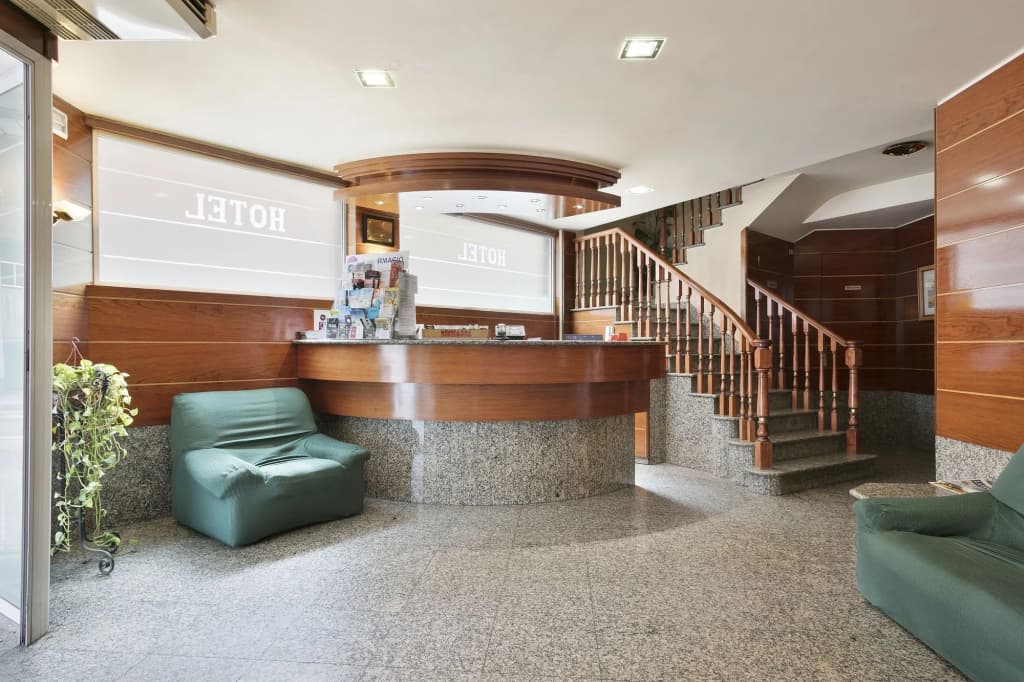 Hotel Brick - photo 2