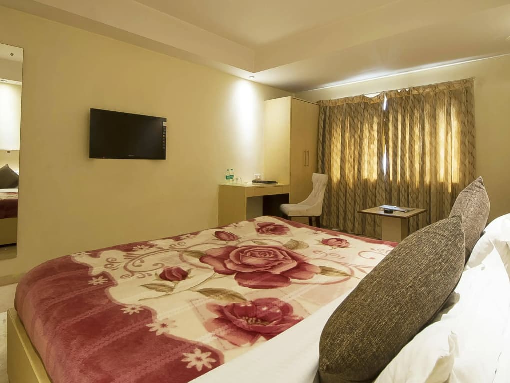 Mayur Hotel - photo 3