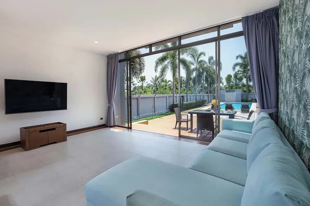 Modern 3BR Pool Access Villa Argent 6 - photo 6