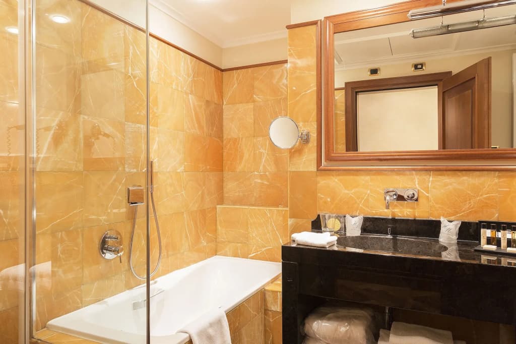 Hotel Manzoni - photo 13