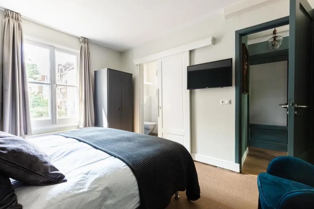 Canal Wow Suites Amsterdam - photo 3