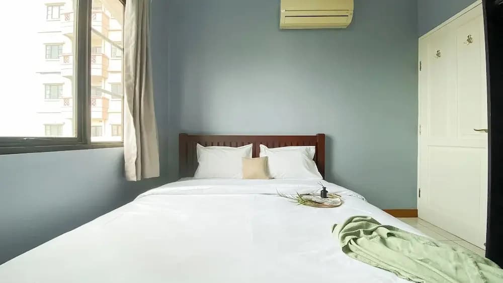 Spacious And Comfy 3Br At Puri Garden Apartment - photo 13