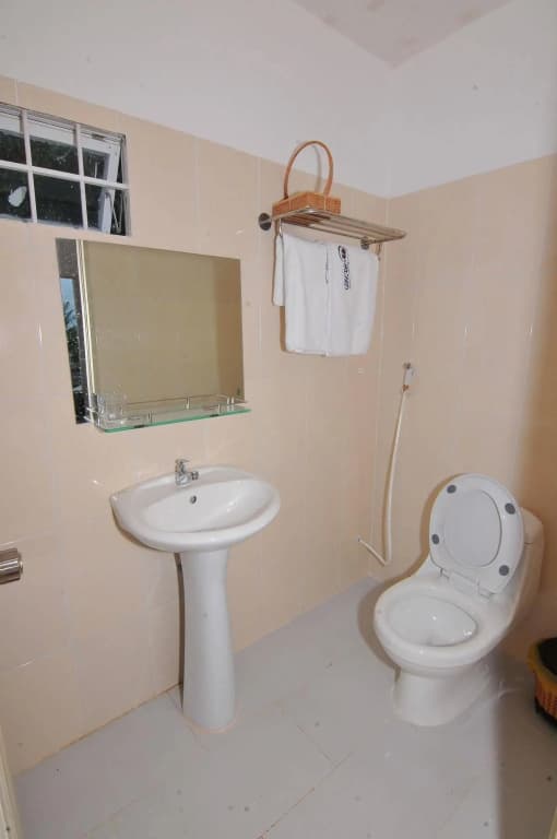Orchid Guest House - photo 8