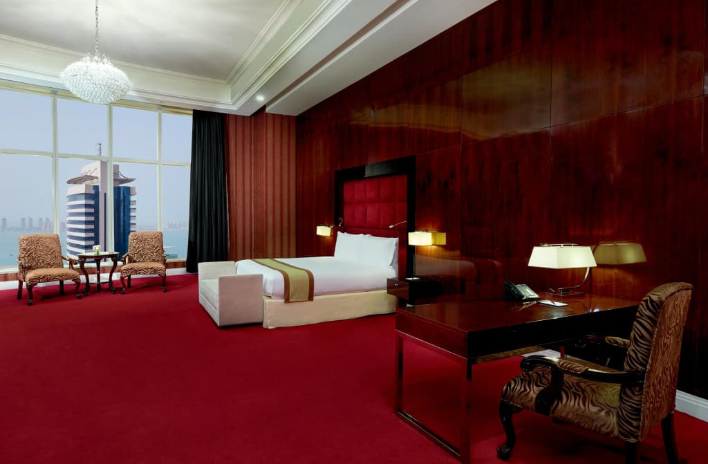Best Plaza Hotel West Bay - photo 23