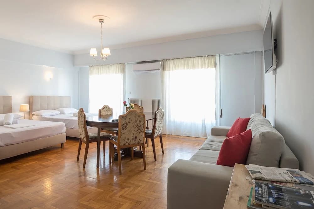 Victoria Grand Apartments - photo 4