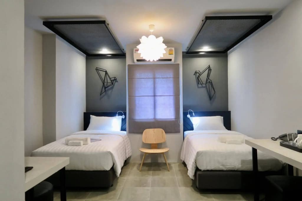 We Terminal Hotel - photo 5