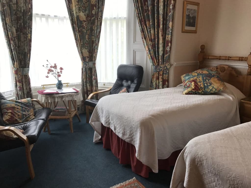 Ashdene House - photo 3