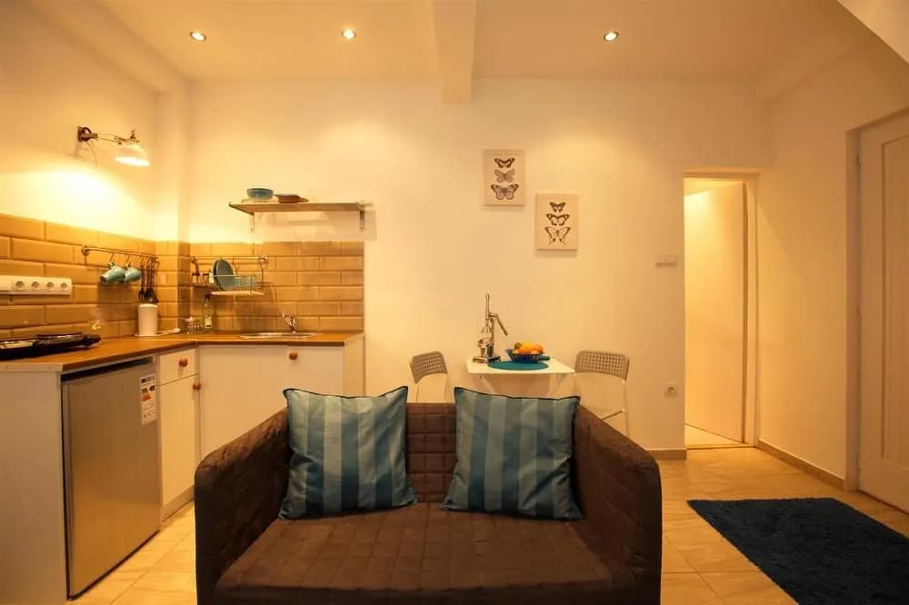Budapest City Center Apartments - photo 14