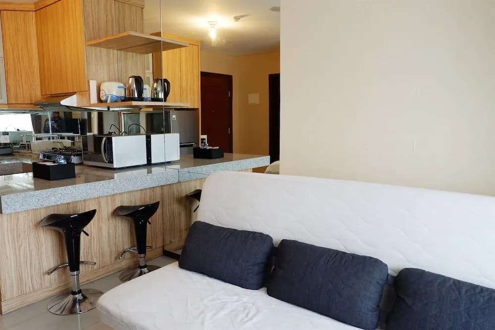 1Br with Sofa Bed Thamrin Executive Apartment - photo 2