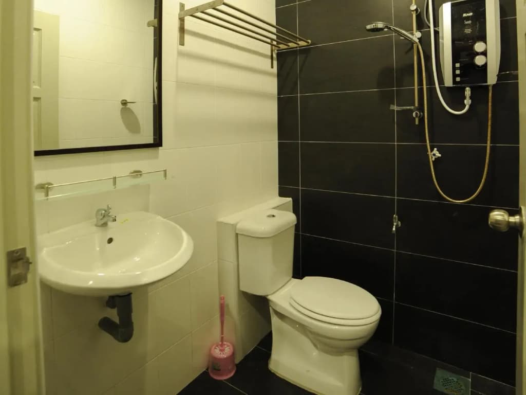 The Osborne Apartments - The Majestic - photo 11