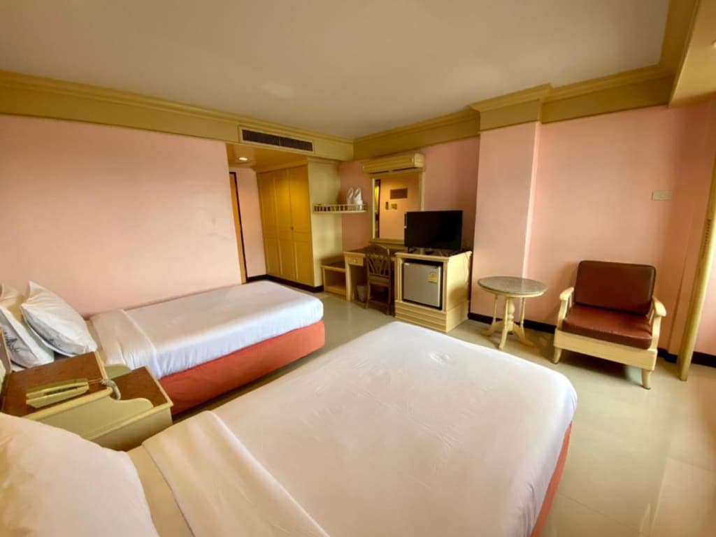 A.A. Pattaya Hotel - photo 7