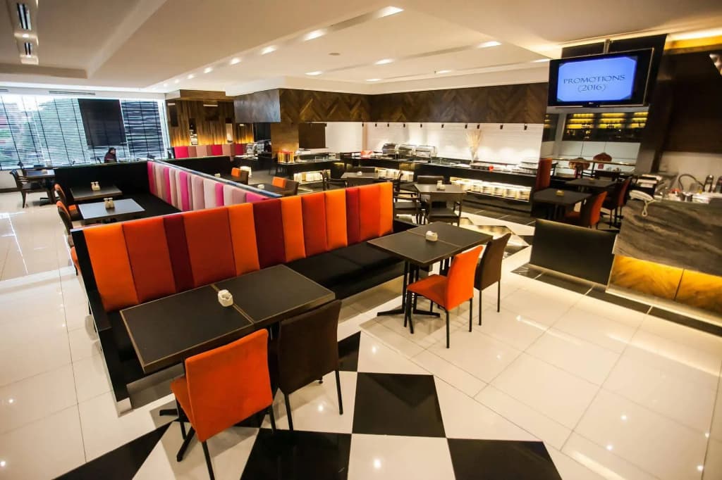 Crystal Crown Hotel - photo 24