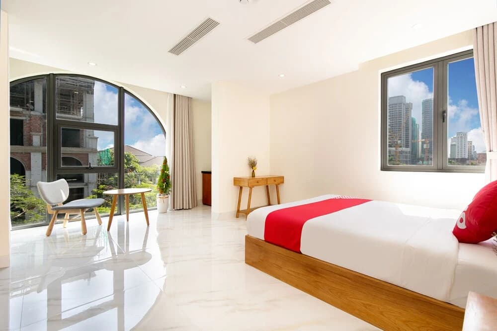 Oyo 541 Maple Suite Hotel - photo 1
