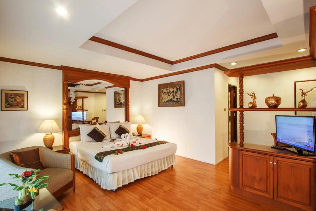 Chiangmai Ratanakosin Hotel - photo 2