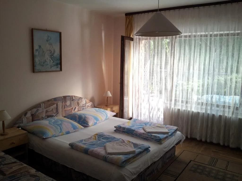 Agi Panzio Obuda - photo 5
