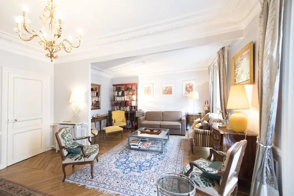 French-style Allure in Saint-Germain des Pres - photo 2