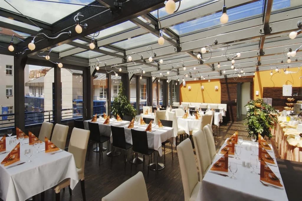 EA Hotel Crystal Palace - photo 20