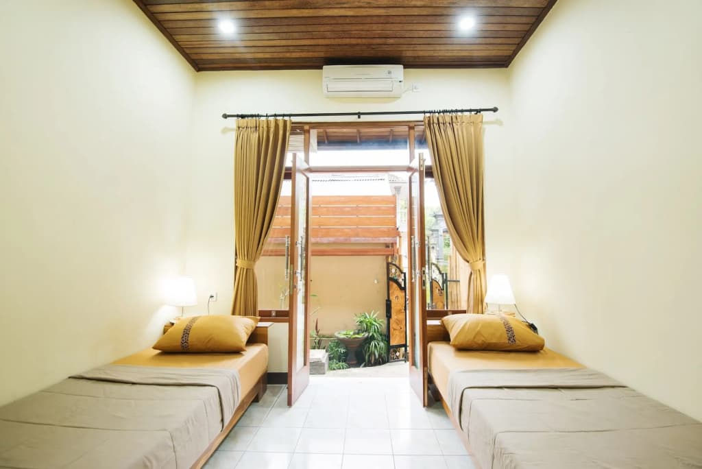 Bulan Bali Guest House - photo 4