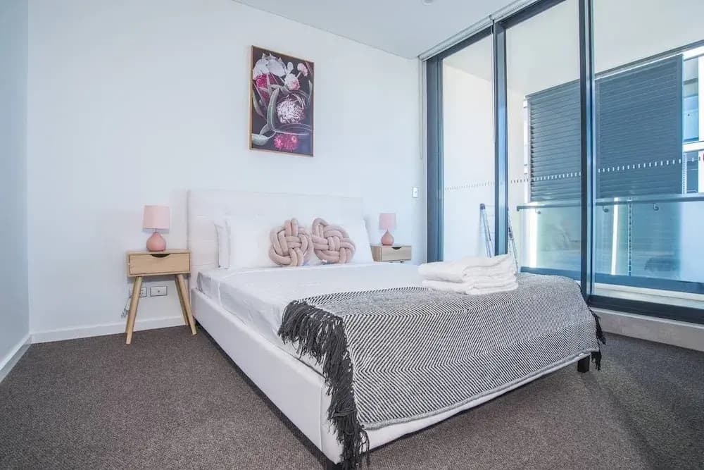 Lively 2bed1bath Mascot APT - photo 20