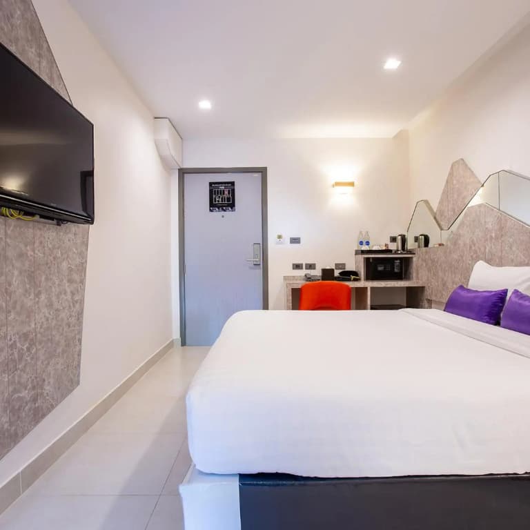Spittze Hotel Pratunam - photo 14