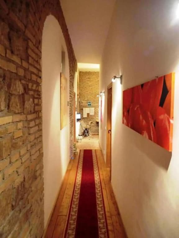 Caesar's Rooms - photo 8