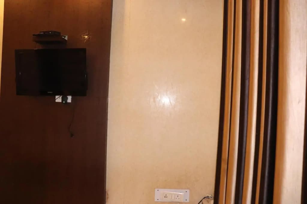 Hotel O Delhi - photo 42