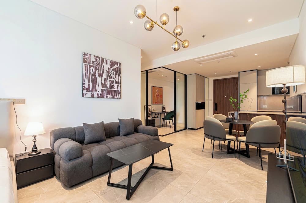 The CREST Premier Residence - photo 28