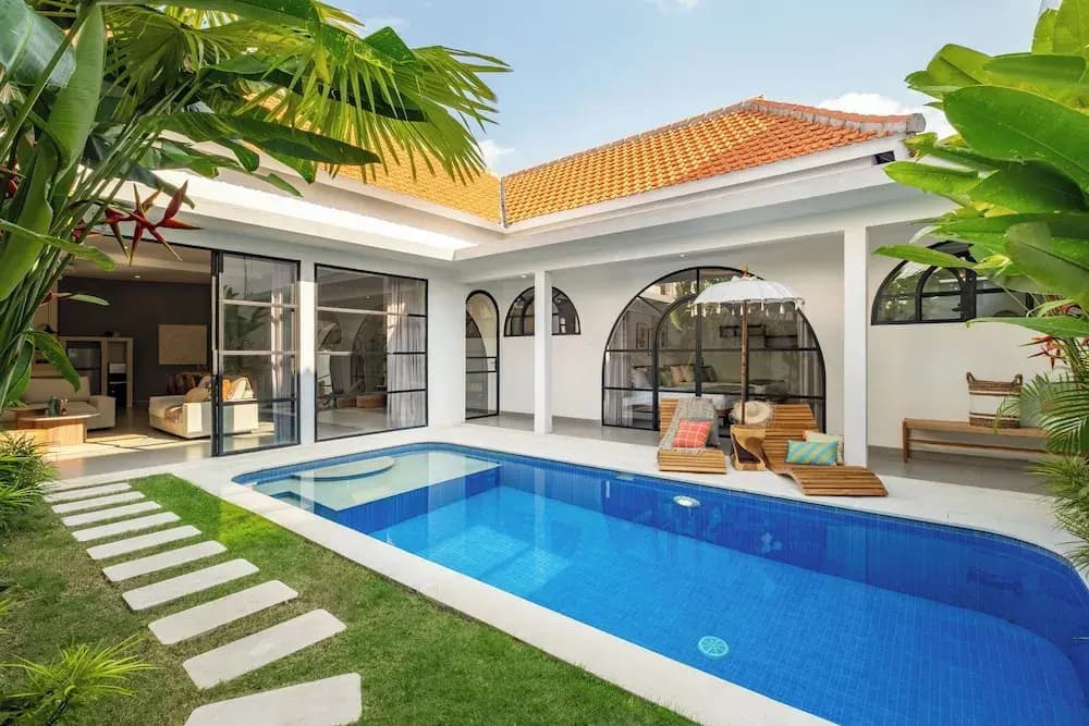 Villa Hamal by DVH Luxe Retreats 2BR - photo 16