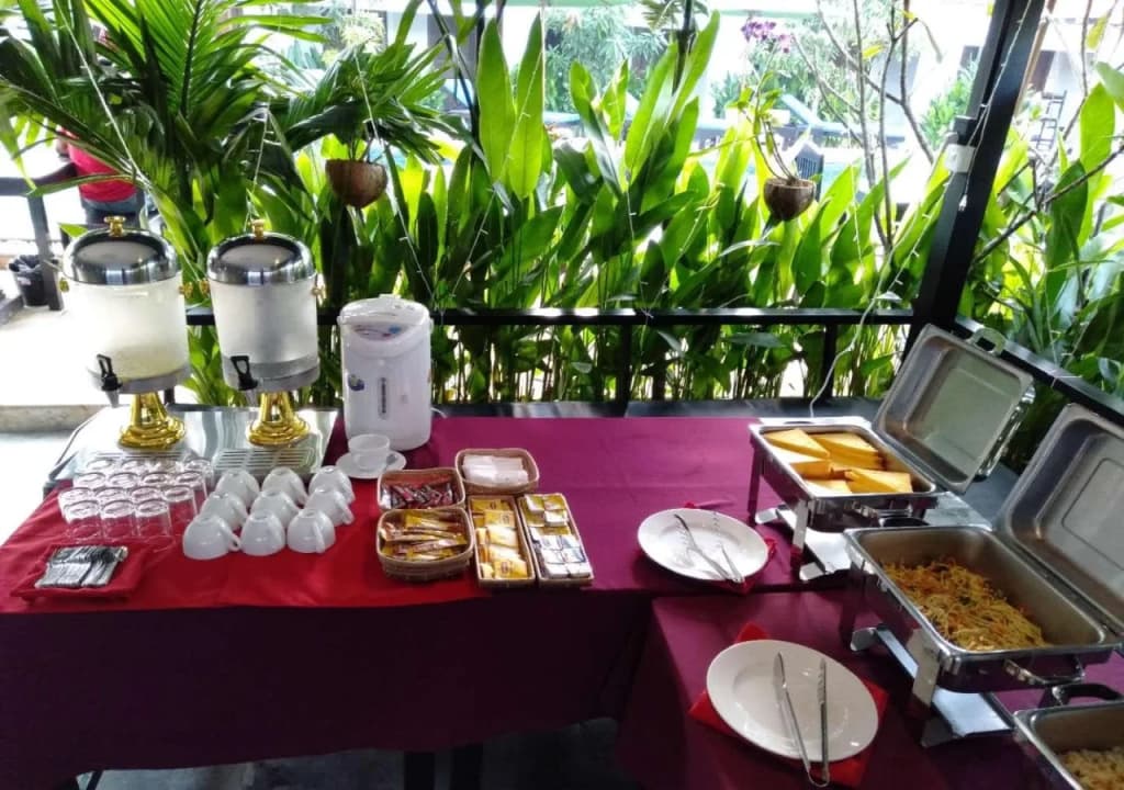 Lilly Holiday Hotel - photo 3