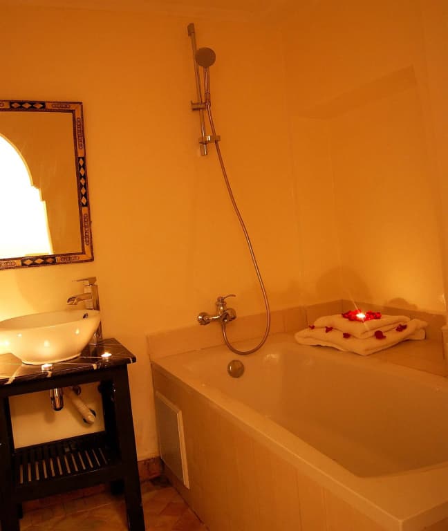 Riad Hannah - photo 10