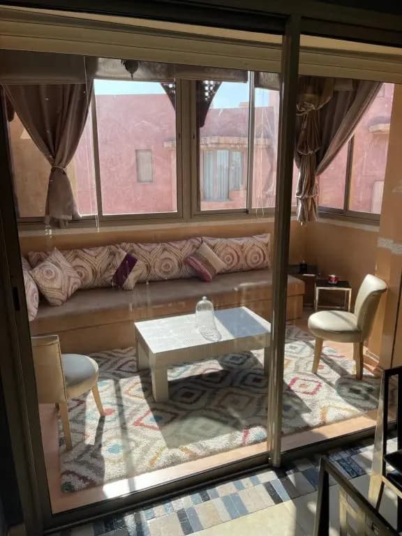 Unique 2 bedroom apartment over the Golf course - photo 2