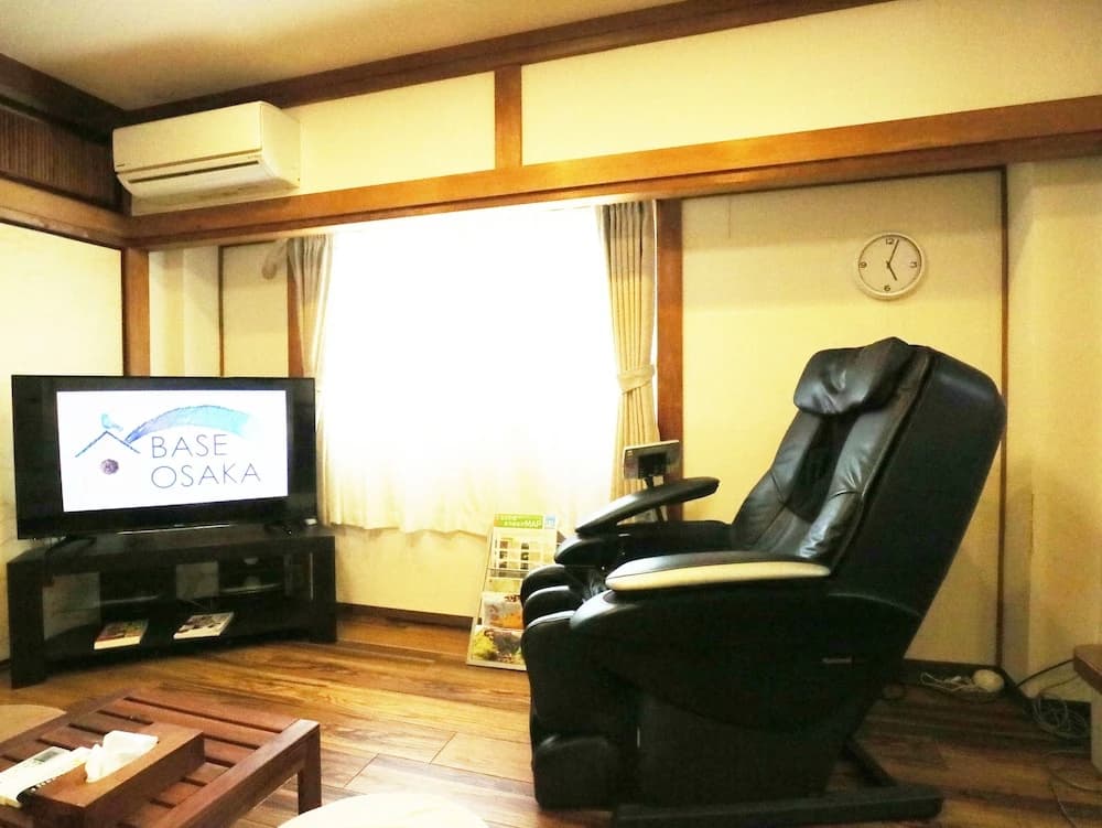 Base Osaka - photo 2