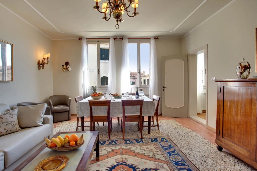 Canale - WR Apartments - photo 8