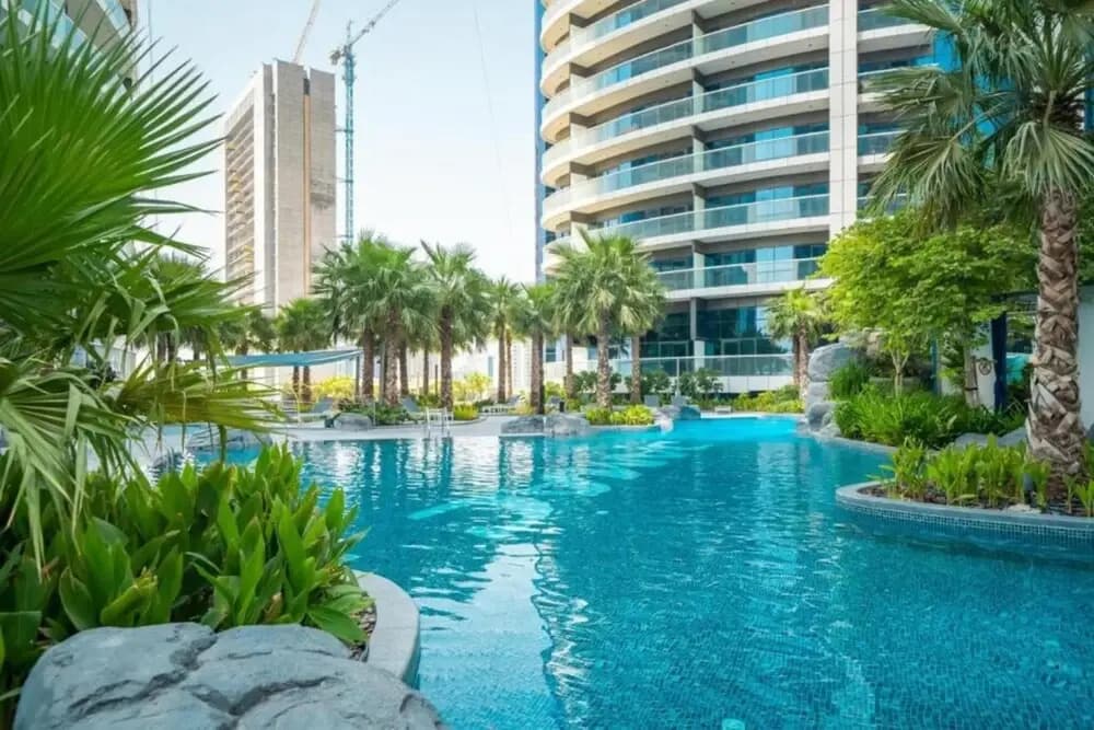 Maison Privee - Cool Dubai Apt next Burj Khalifa & Design District - photo 9