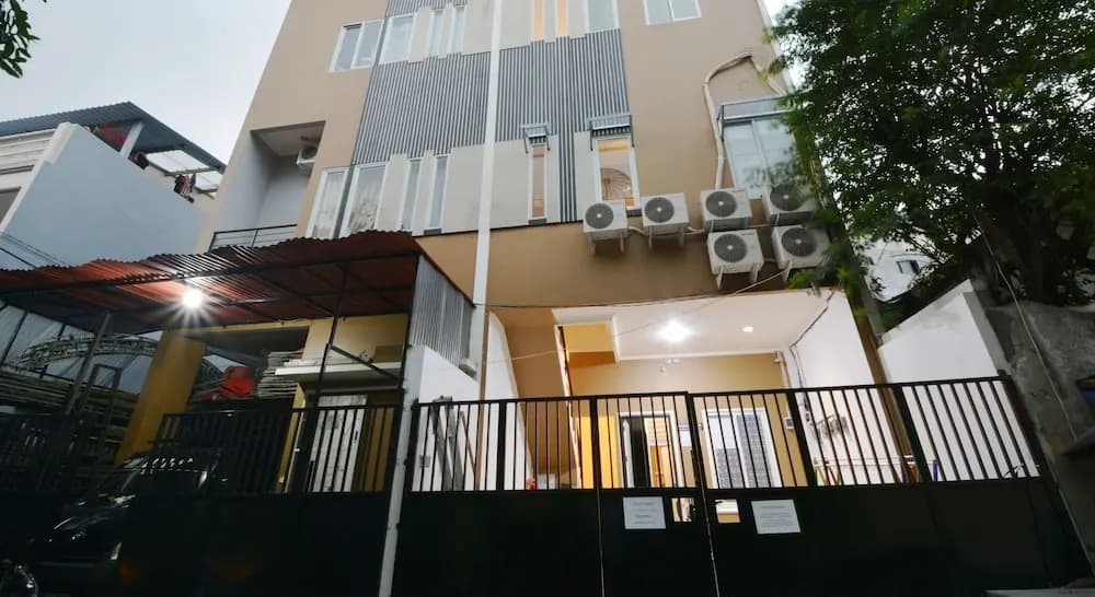 ZEN Rooms Basic Tanjung Duren Syariah - photo 25