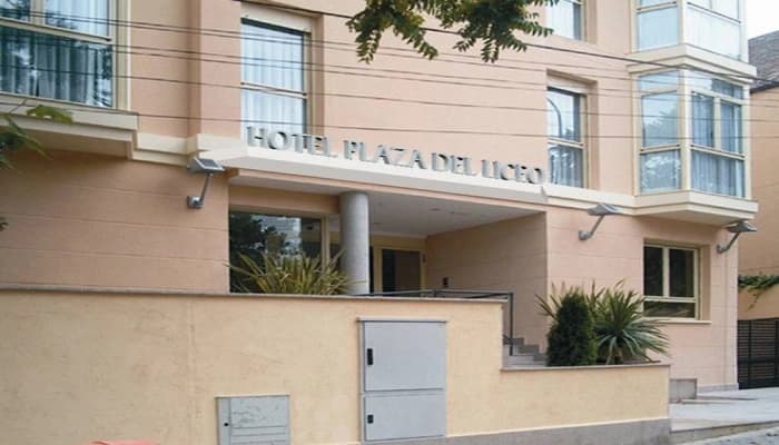 A&H Plaza del Liceo - main photo