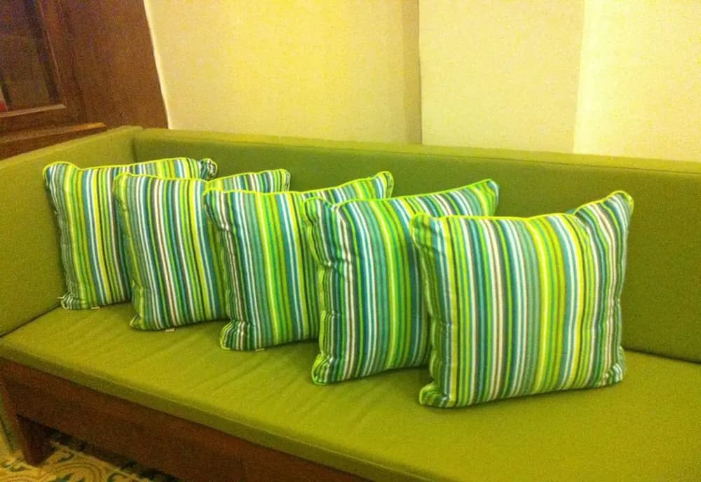 Happy Traveller Home - photo 10