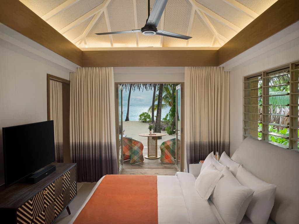 InterContinental Maldives Maamunagau Resort by IHG - photo 2