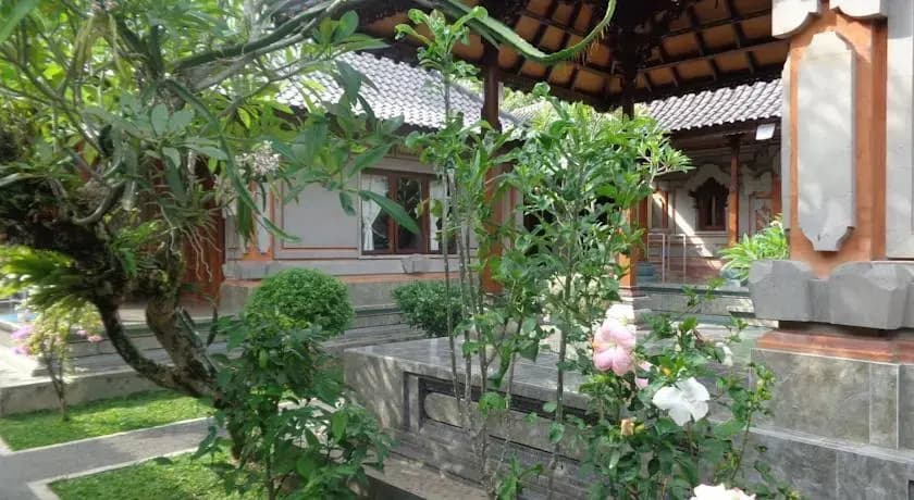 Bisma Sari House - photo 8