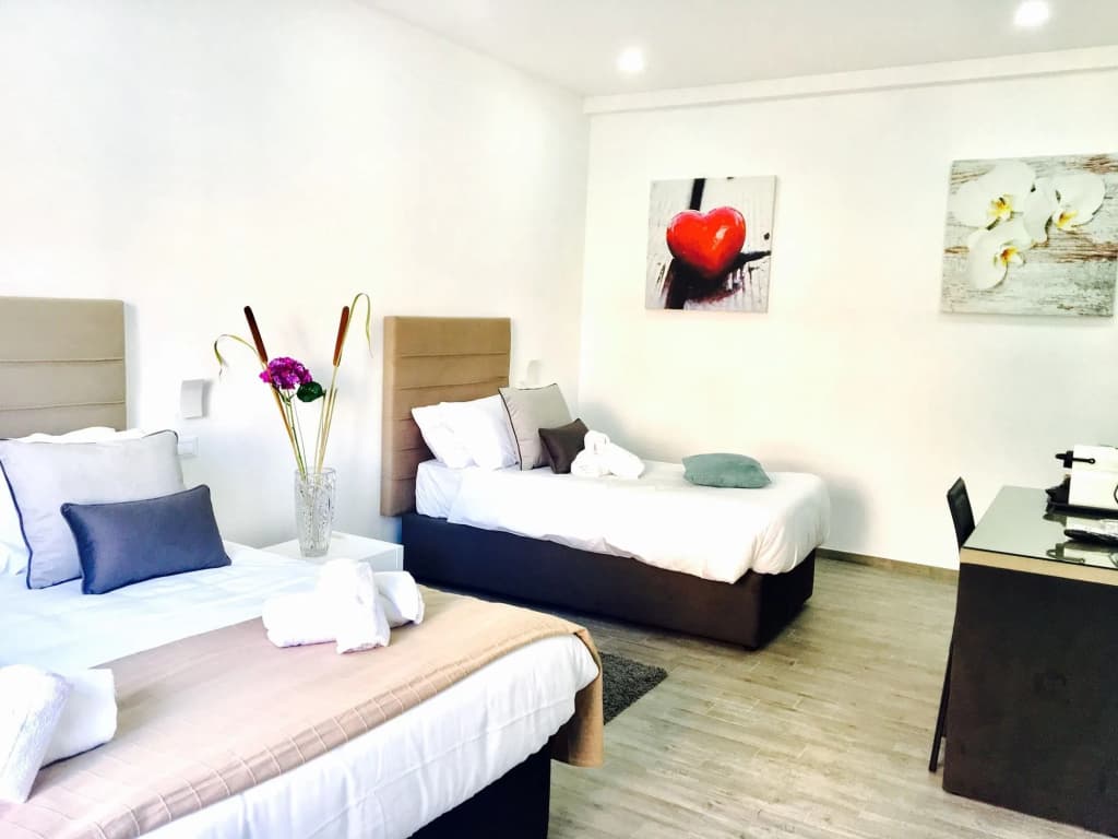 247 LuxuryRooms - main photo