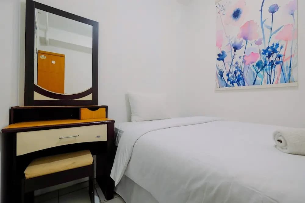 Cozy 2br Apartment at Gading Nias Residence - photo 3