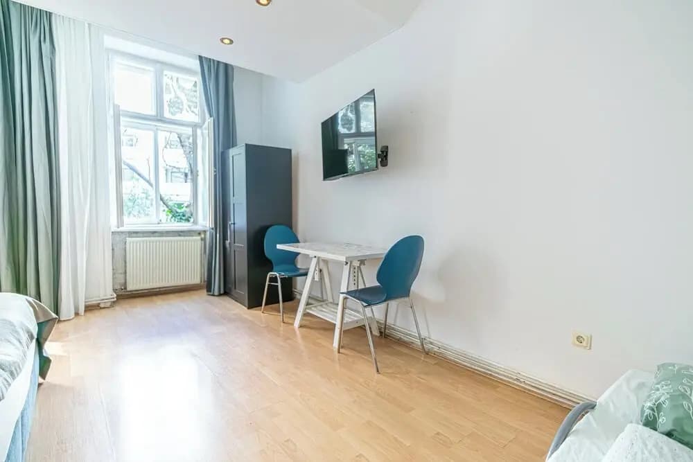 Modern 2BR Apt Longstay Sleeps 5 - photo 11
